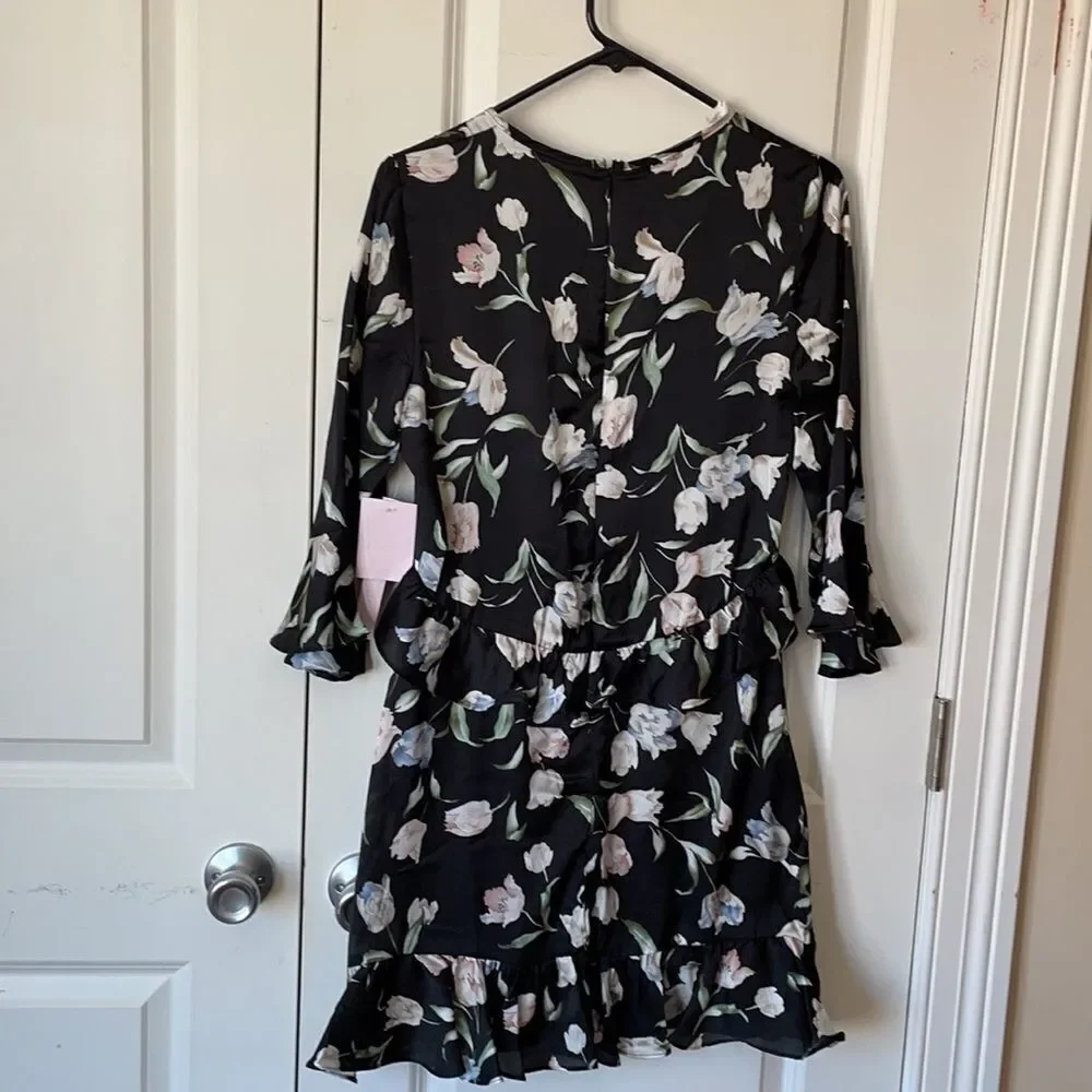 Avec Les Filles Floral Bell Sleeve Dress